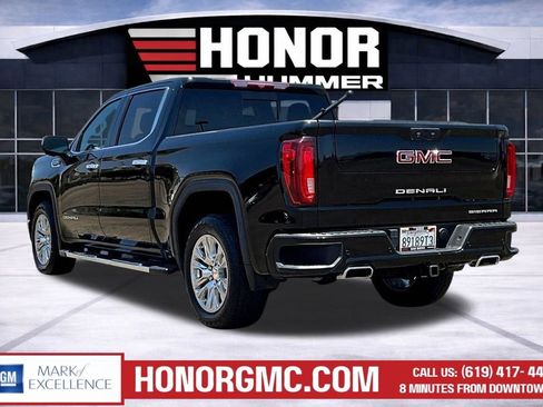 Used 2023 GMC Sierra 1500 Denali AWD/4WD image 4