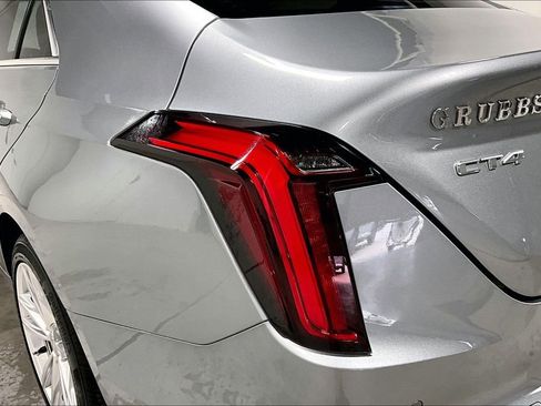 Used 2025 Cadillac CT4 Luxury RWD image 39