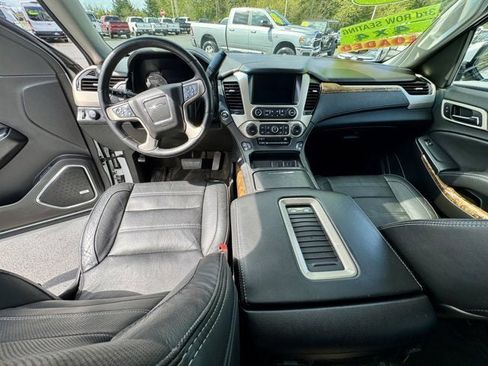 Used 2016 GMC Yukon Denali image 11