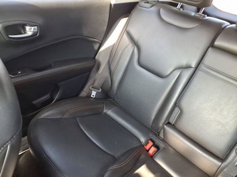 Used 2019 Jeep Compass Limited FWD image 23