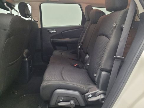Used 2018 Dodge Journey SE w/ Popular Equipment Group image 18