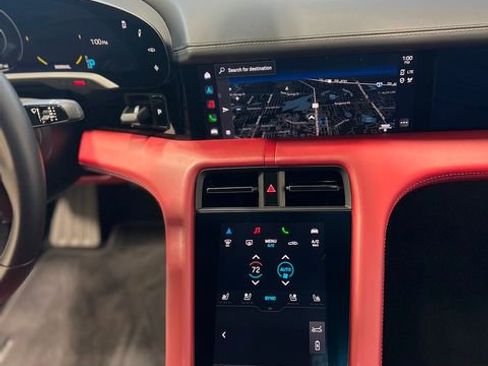 Used 2021 Porsche Taycan 4S image 28