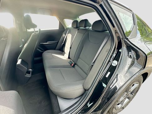 New 2026 Kia K4 LXS FWD image 22