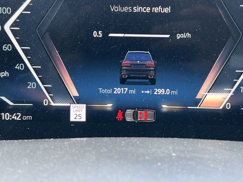 Used 2026 BMW X7 xDrive40i AWD/4WD image 22