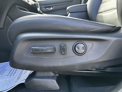 Certified 2025 Honda CR-V Sport-L image 8