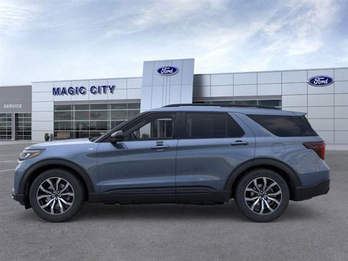 New 2026 Ford Explorer ST-Line image 3