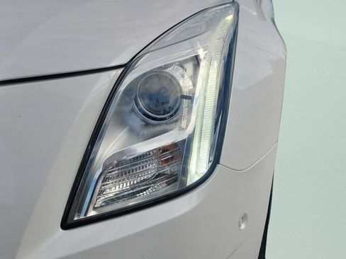 Used 2017 Cadillac XTS Premium Luxury FWD image 9