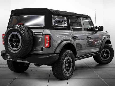 Used 2021 Ford Bronco Badlands AWD/4WD image 8