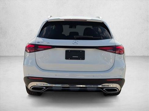 New 2026 Mercedes-Benz GLC 300 image 7