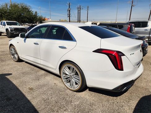 Used 2021 Cadillac CT4 Premium Luxury image 4