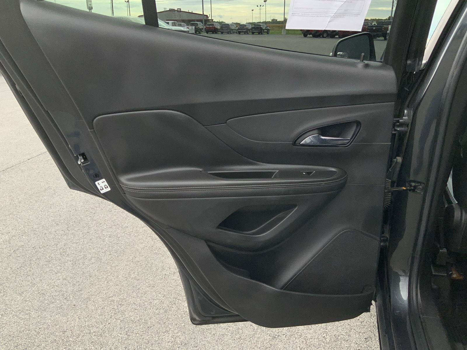 Used 2018 Buick Encore Preferred AWD/4WD image 43