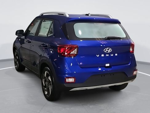 New 2026 Hyundai Venue SEL image 7
