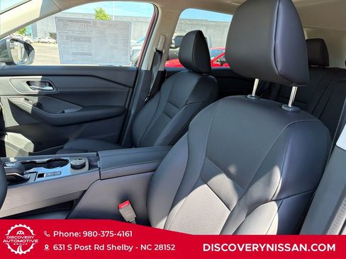 New 2026 Nissan Rogue SV AWD/4WD image 13