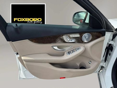 Used 2015 Mercedes-Benz C 300 4MATIC Sedan image 10