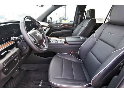 Certified 2024 Cadillac Escalade ESV Premium Luxury w/ LPO, Floor Liner Package image 6