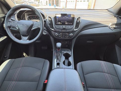 Used 2024 Chevrolet Equinox RS FWD image 25