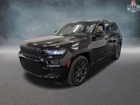 Used 2025 Jeep Grand Cherokee Summit AWD/4WD image 1
