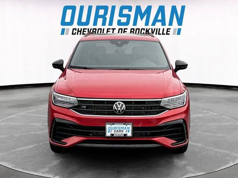 Used 2024 Volkswagen Tiguan SE R-Line image 8
