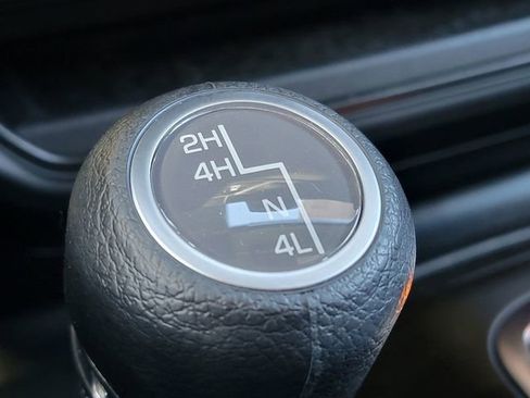 Certified 2025 Jeep Wrangler Sport S image 6