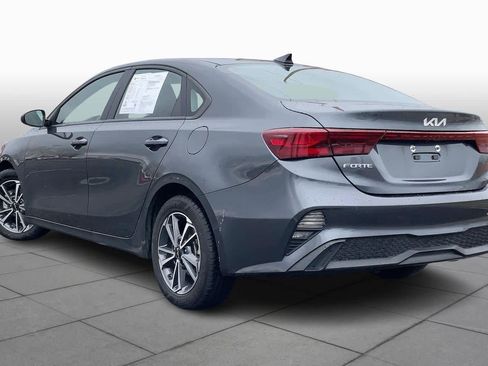 Used 2022 Kia Forte LXS image 11