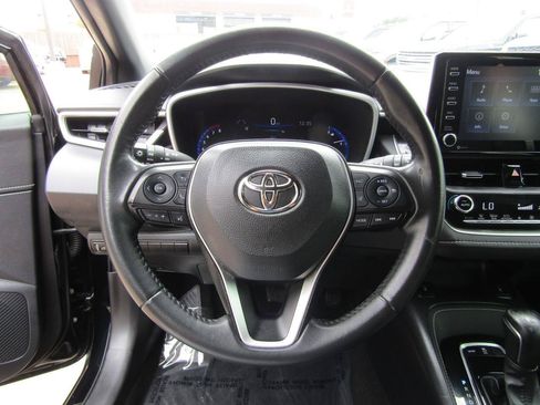 Used 2022 Toyota Corolla XSE FWD image 13