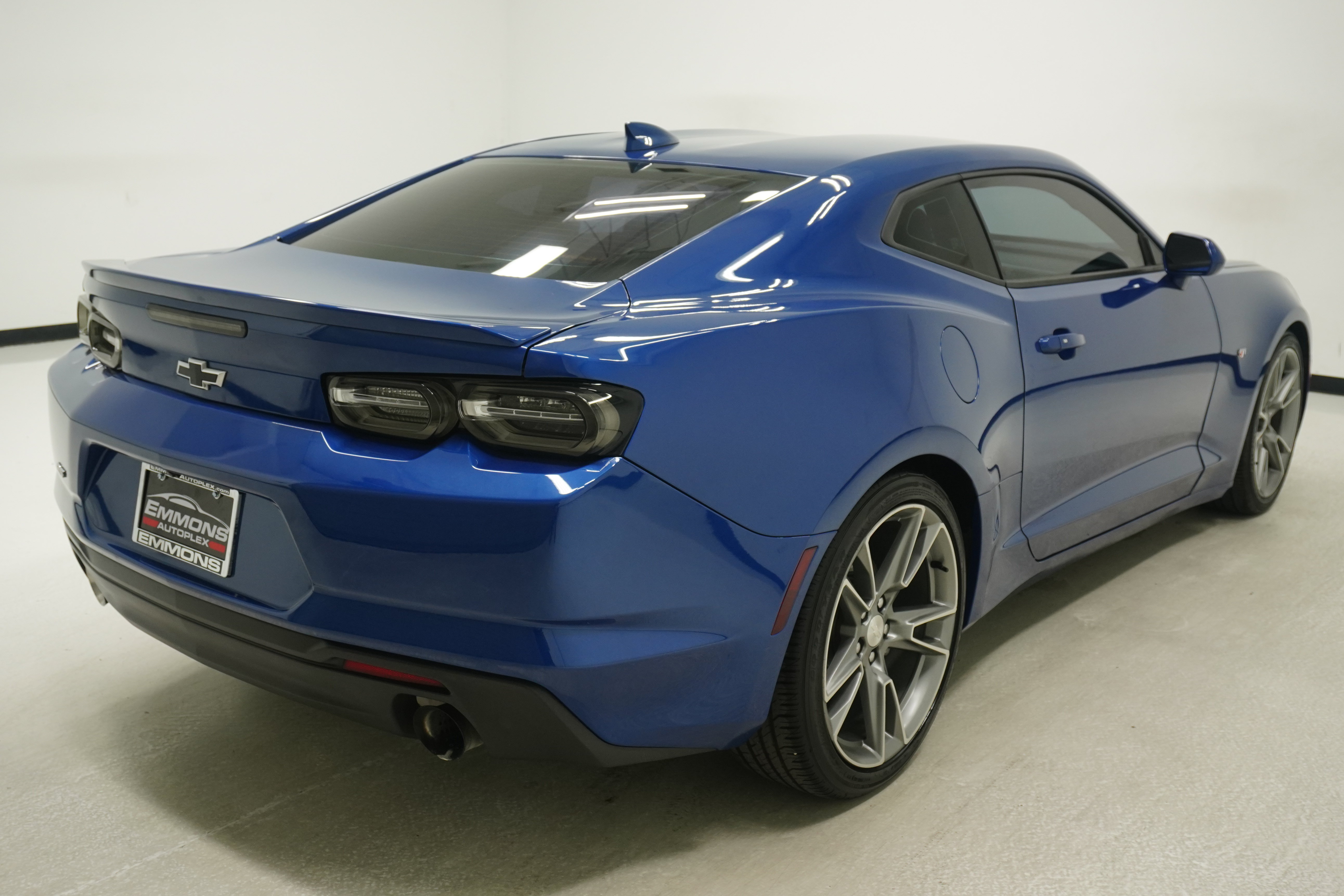 Used 2023 Chevrolet Camaro LT w/ RS Package RWD image 4