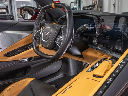 Used 2022 Chevrolet Corvette Stingray Premium Conv w/ Z51 Performance Package RWD image 20