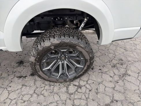 Used 2024 Ford F150 XLT w/ Equipment Group 303A High image 32