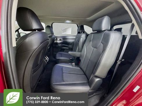 Used 2021 Kia Sorento SX image 25