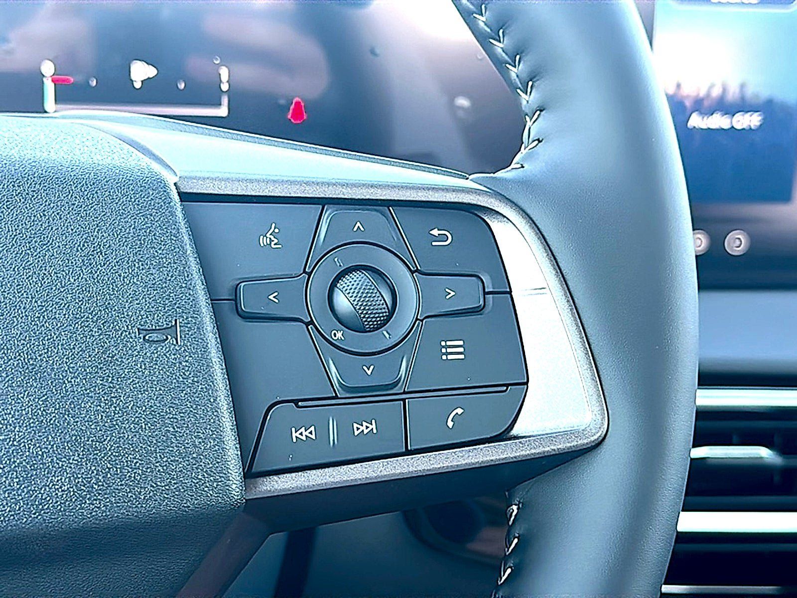 New 2027 Nissan Sentra SV w/ SV Convenience Package FWD image 18