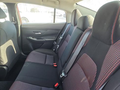 New 2026 Nissan Sentra SR w/ Floor Mat Package image 17