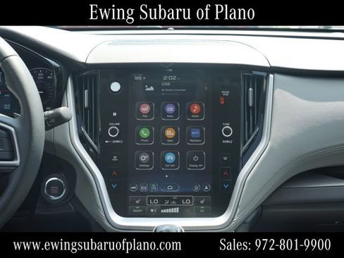 Used 2025 Subaru Outback Premium image 9