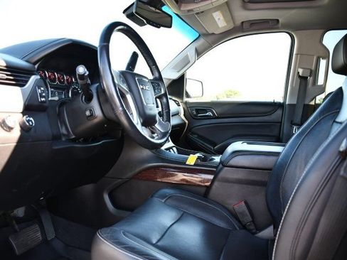 Used 2020 GMC Yukon SLT AWD/4WD image 15
