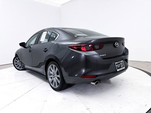 Used 2021 MAZDA MAZDA3 s FWD image 2
