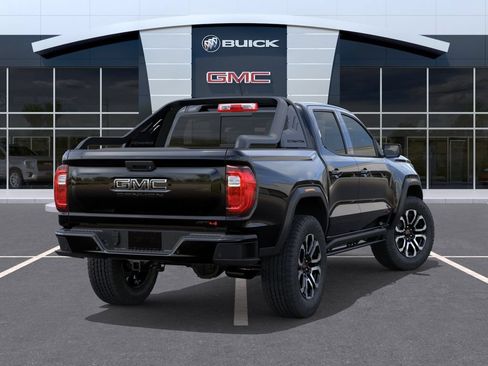 New 2026 GMC Canyon AT4 w/ Off-Road Front Bumper Package AWD/4WD image 4