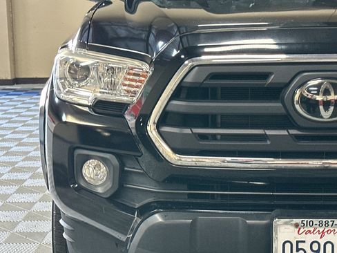 Used 2019 Toyota Tacoma SR5 image 41
