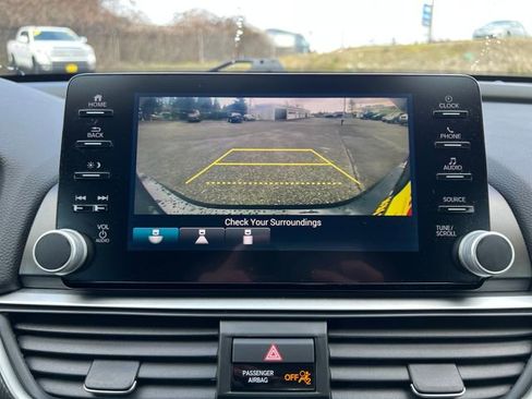 Used 2018 Honda Accord Sport image 26