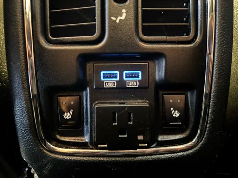 Used 2015 Jeep Grand Cherokee Overland w/ Advanced Technology Group RWD image 26