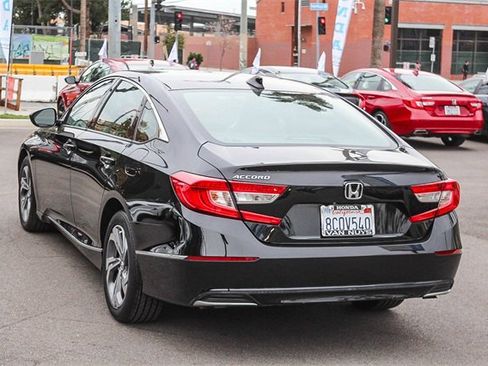 Used 2018 Honda Accord EX image 7