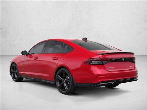 Used 2023 Honda Accord Sport image 5