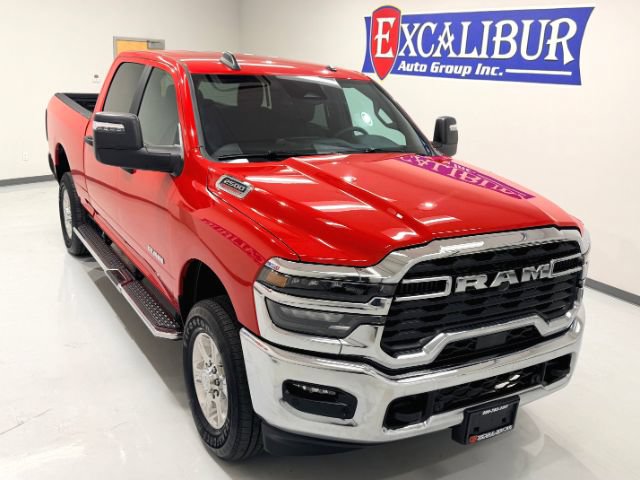 Used 2026 RAM 2500 Big Horn AWD/4WD image 2