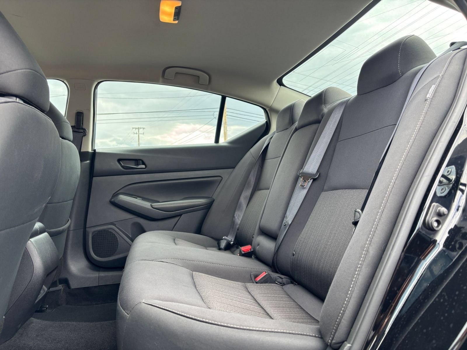 Used 2025 Nissan Altima 2.5 SV FWD image 26