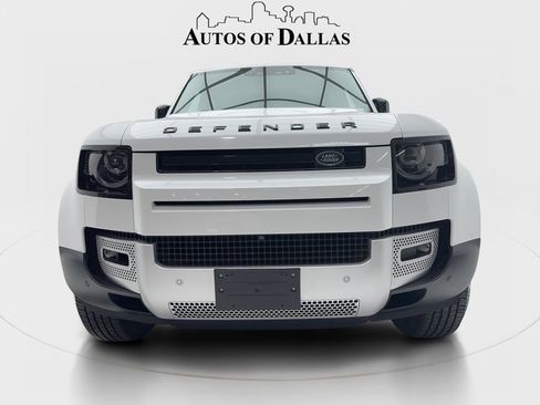 Used 2025 Land Rover Defender 110 S image 4