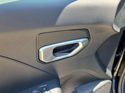 New 2026 Kia K4 FWD image 19