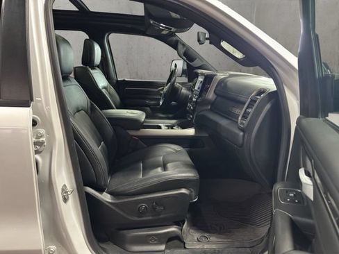 Used 2020 RAM 1500 Sport w/ Level 2 Equipment Goup w/2_L AWD/4WD image 19