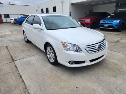 Used 2008 Toyota Avalon XLS FWD image 8