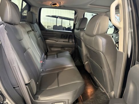 Used 2014 Honda Ridgeline RTL image 11