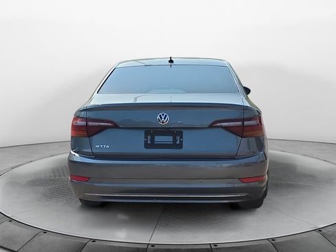 Used 2019 Volkswagen Jetta S w/ Driver Assistance Package FWD image 2