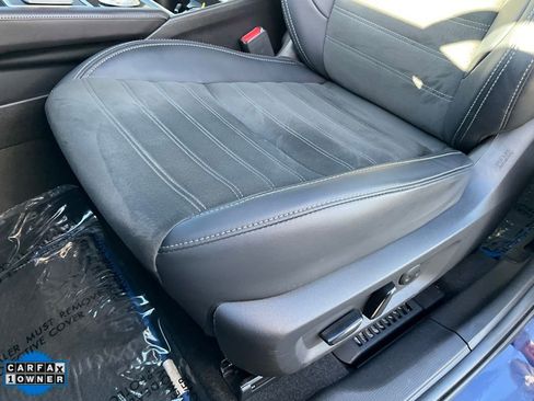 Used 2023 Mitsubishi Outlander SE image 16