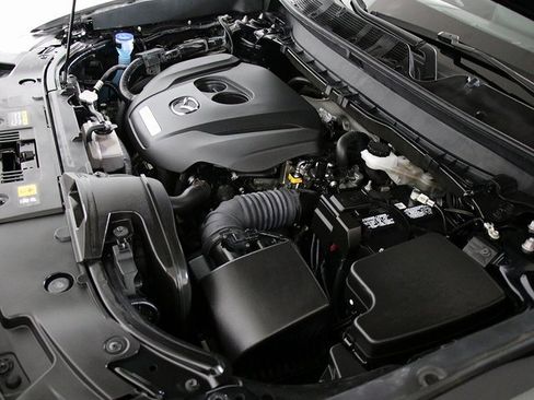 Used 2022 MAZDA CX-9 Touring image 39